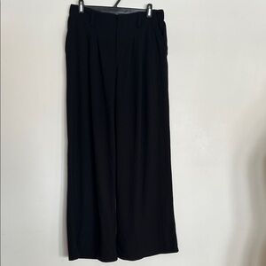 HALARA Women’s Elegant Black Dress Pants with pockets.